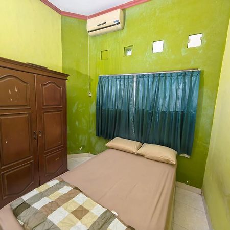 Mutiara Babarsari Homestay Jogja Джок'якарта Екстер'єр фото